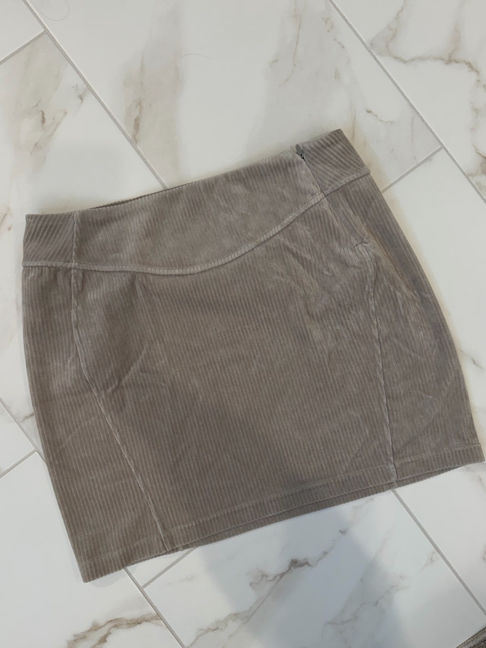 Lululemon Taupe Corduroy Mini Skirt - Women